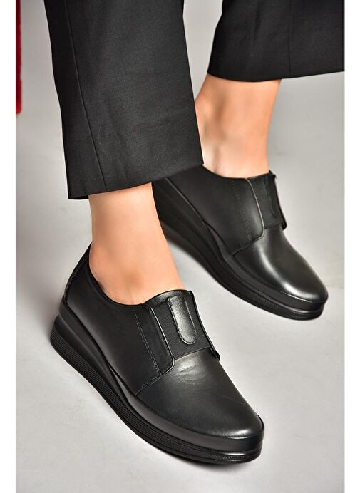 U555301103 Siyah Hakiki Deri Comfort Ortopedik Taban Kadın Ayakkabı - Görsel 2