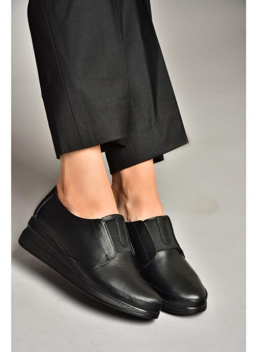 U555301103 Siyah Hakiki Deri Comfort Ortopedik Taban Kadın Ayakkabı - Görsel 3