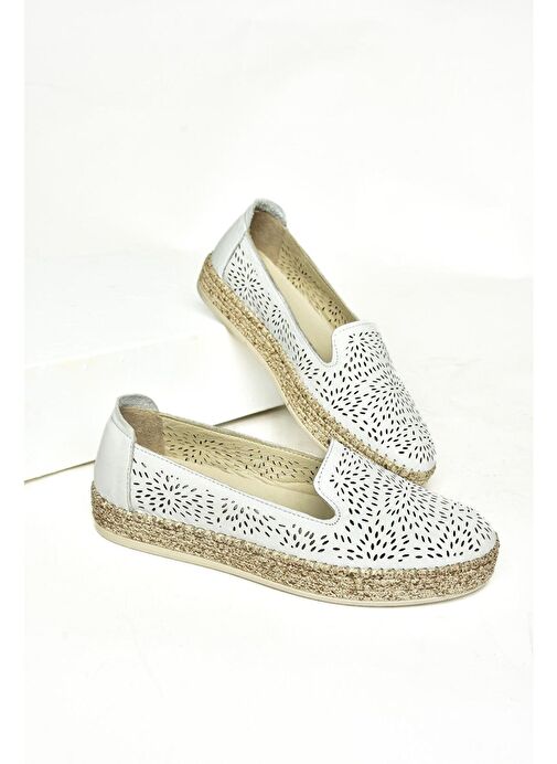 U555200103 Beyaz Hakiki Deri Kadın Günlük Ayakkabı - Görsel 5