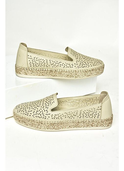 U555200103 Bej Hakiki Deri Kadın Günlük Ayakkabı - Görsel 4