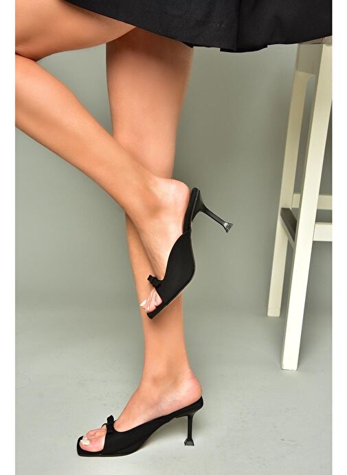 U997112004 Siyah Kumaş İnce Topuklu Kadın Terlik - Görsel 5