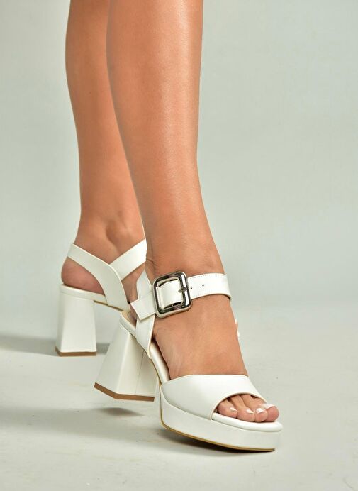 U820009709 Beyaz Kalın Topuklu Kadın Ayakkabı - Görsel 4