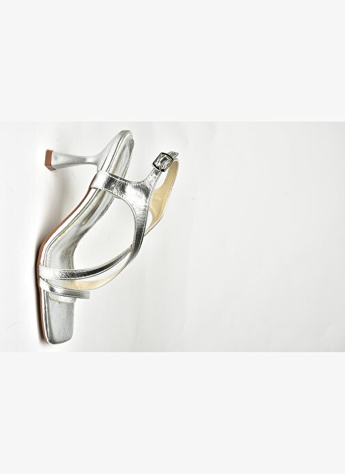 U518717509 Gümüş Alçak Topuklu Kadın Ayakkabı - Görsel 6