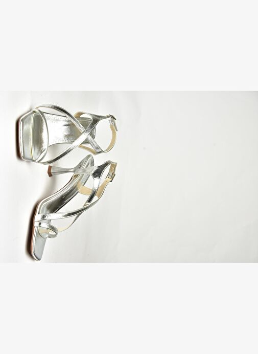 U518717509 Gümüş Alçak Topuklu Kadın Ayakkabı - Görsel 7