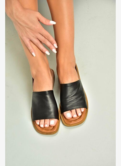 U944704203 Siyah Hakiki Deri Kadın Sandalet - Görsel 3