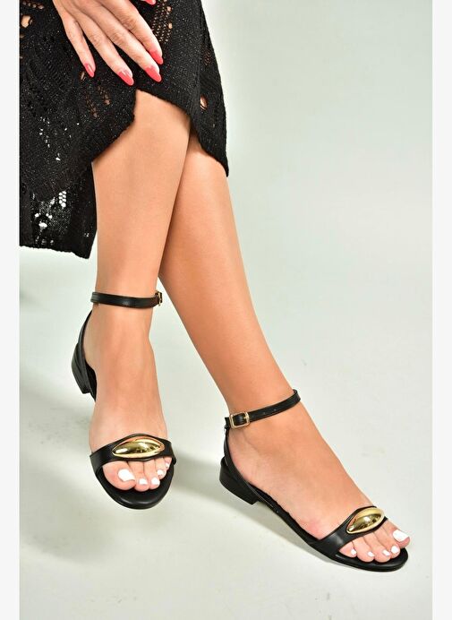 U726017209 Siyah Alçak TopuklU Kadın Sandalet - Görsel 5