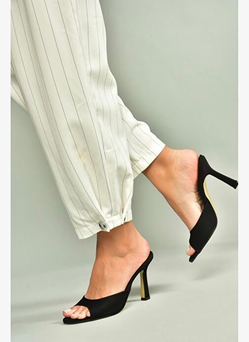 U997062804 Siyah Kumaş İnce Topuklu Kadın Terlik - Görsel 2