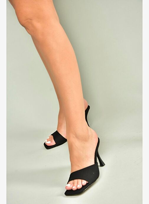 U590149604 Siyah Kumaş Topuklu Kadın Terlik - Görsel 3