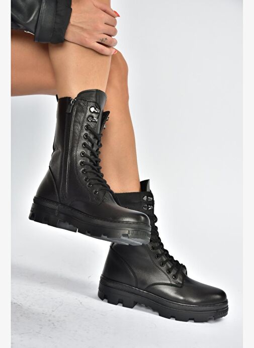 V999049103 Siyah Hakiki Deri Kadın Postal Bot - Görsel 6
