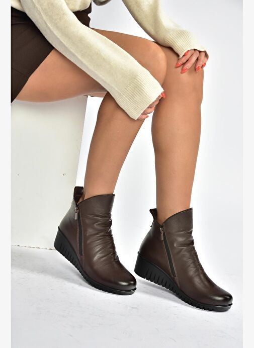 V324200303 Kahverengi Hakiki Deri Dolgu Tabanlı Kadın Bot - Görsel 5