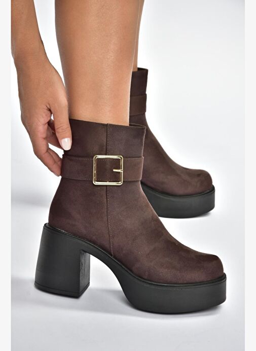 V726446602 Kahverengi Süet Kalın Topuklu Kadın Bot - Görsel 2