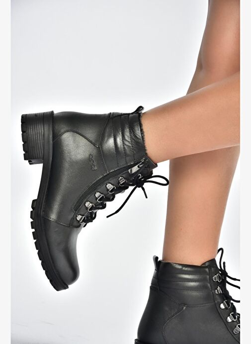 V555085503 Siyah Hakiki Deri Comfort Ortopedik Taban Kadın Bot - Görsel 4