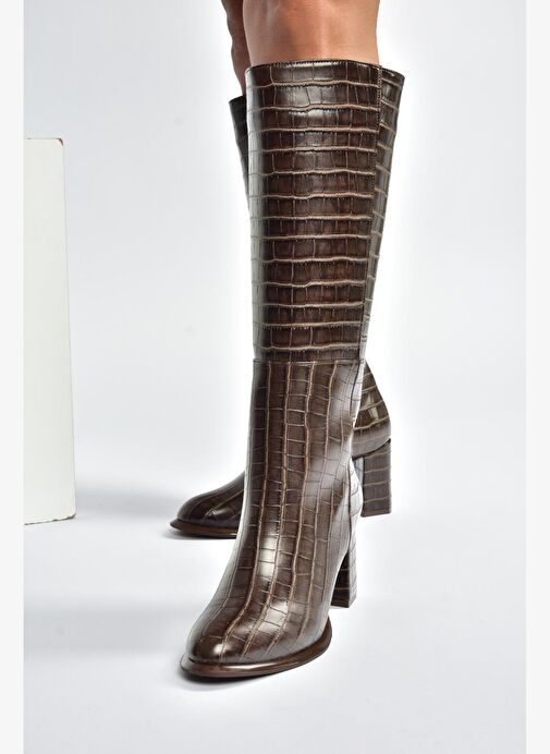 V590179611 Kahverengi Süet Kalın Topuklu Klasik Kadın Çizme - Görsel 5