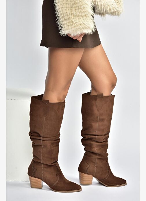 J404040102 Kahverengi Süet Kalın Topuklu Kadın Çizme - Görsel 5