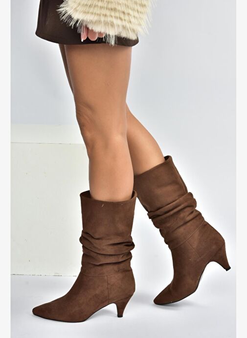 L404810602 Kahverengi Süet Kısa Topuklu Büzgülü Kadın Bot - Görsel 4