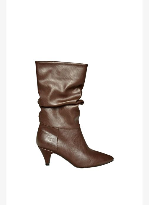 L404810609 Kahverengi Kısa Topuklu Büzgülü Kadın Bot - Görsel 3