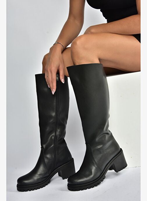V726800209 Siyah Kalın Topuklu Klasik Kadın Çizme - Görsel 3