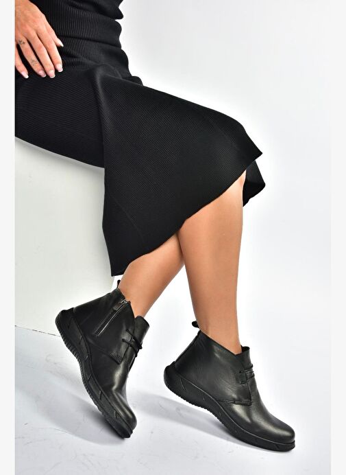 V398553603 Siyah Hakiki Deri Kadın Bot - Görsel 4