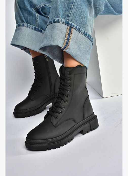 V973192401 Siyah Nubuk Kalın Tabanlı Postal Bot - Görsel 2