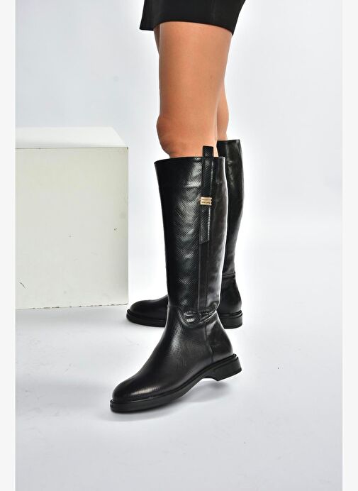 V973000807 Siyah Yılan Baskı Klasik Kadın Çizme - Görsel 4