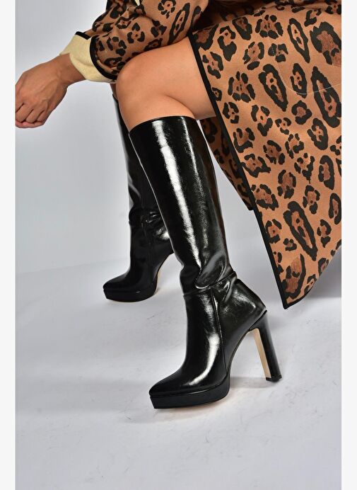 V820660660 Siyah Rustik Kalın Platform Topuklu Kadın Çizme - Görsel 4