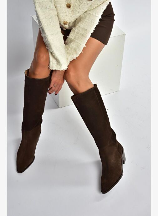 V654082102 Kahverengi Hakiki Deri Süet Kalın Topuklu Kadın Çizme - Görsel 5