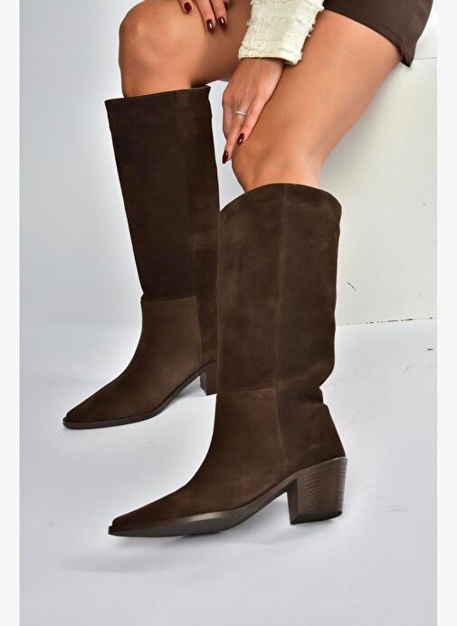 V654082102 Kahverengi Hakiki Deri Süet Kalın Topuklu Kadın Çizme - Görsel 6