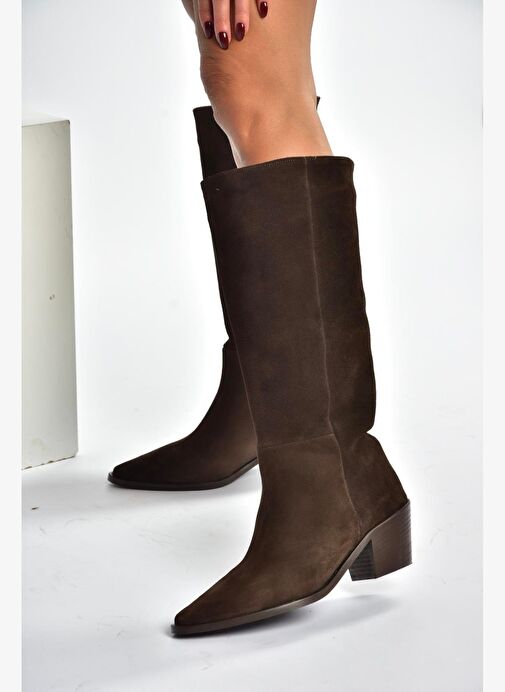 V654082102 Kahverengi Hakiki Deri Süet Kalın Topuklu Kadın Çizme - Görsel 4