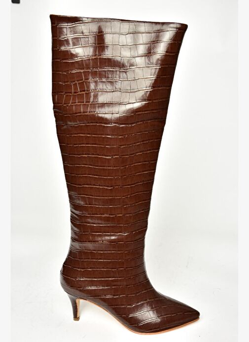 N749204011 Kahverengi Kroko Baskı Alçak Topuklu Kadın Çizme - Görsel 8