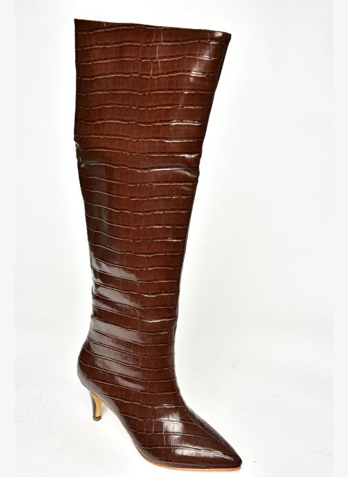 N749204011 Kahverengi Kroko Baskı Alçak Topuklu Kadın Çizme - Görsel 9