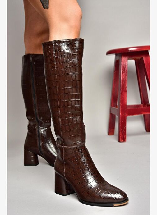 J848300111 Kahverengi Kroko Baskı Kalın Topuklu Kadın Çizme - Görsel 5