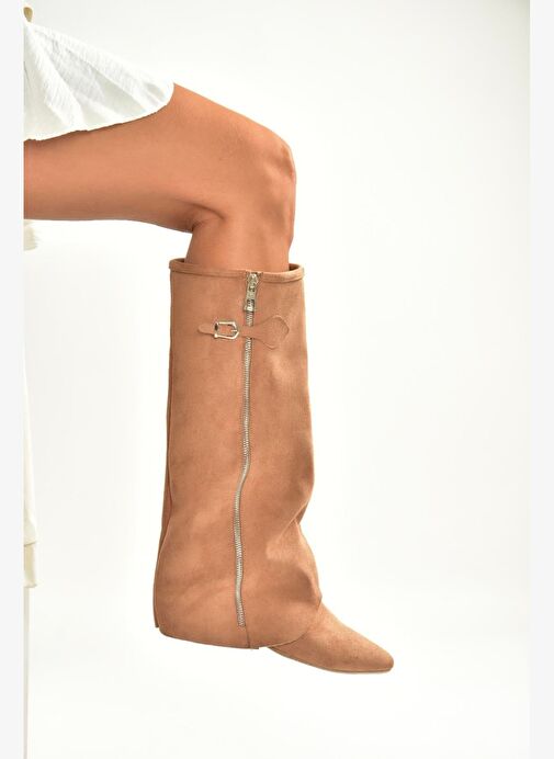 V380526402 Taba Süet Düz Taban Fermuar Detaylı Kadın Çizme - Görsel 4