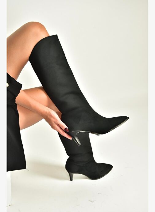 V404021102 Siyah Süet Alçak Topuklu Kadın Çizme - Görsel 2