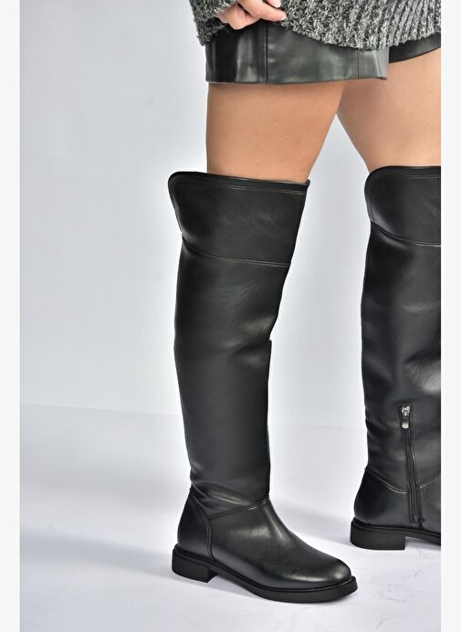 V973801009 Siyah Alçak Topuklu Diz Üstü Klasik Kadın Binici Çizme - Görsel 3