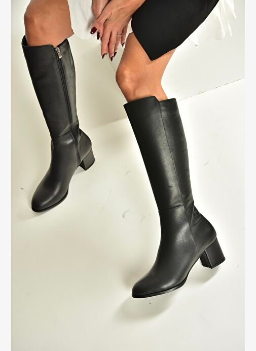 V468213103 Siyah Hakiki Deri Kalın Topuklu Kadın Çizme - Görsel 2