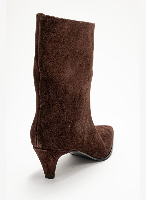 ALEO Kahverengi Süet Hakiki Deri Sivri Burunlu Kadın Kısa Topuklu Bot - Görsel 6