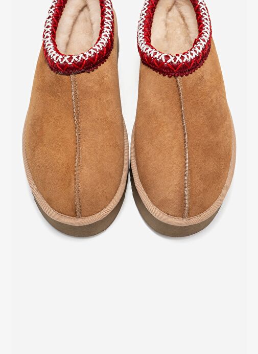 AVELIA Taba Süet Hakiki Deri Dikişli Kadın Kalın Tabanlı Kışlık Terlik - Görsel 3