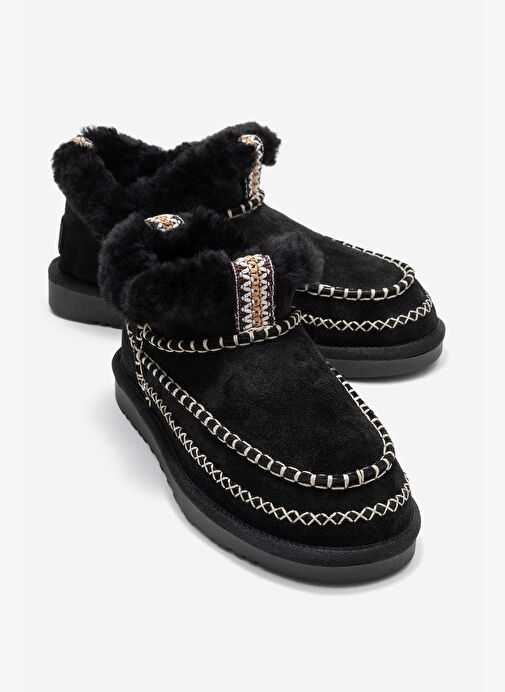 DAREL Siyah Süet Hakiki Deri Dikişli Kürklü Kadın Kısa Bot - Görsel 2