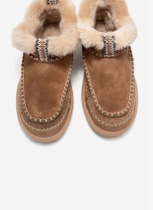 DAREL Toprak Süet Hakiki Deri Dikişli Kürklü Kadın Kısa Bot - Görsel 3