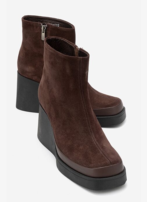 LIVIA Kahverengi Süet Hakiki Deri Kadın Dolgu Topuklu Bot - Görsel 2