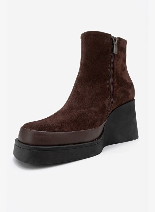 LIVIA Kahverengi Süet Hakiki Deri Kadın Dolgu Topuklu Bot - Görsel 5