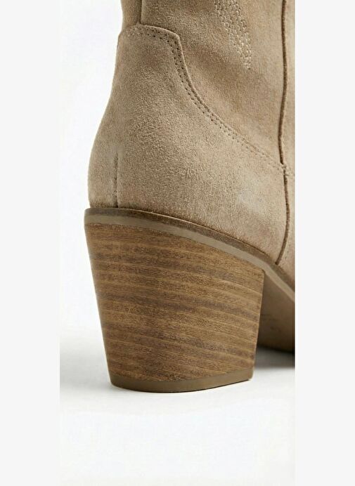 Kadın Süet Bej Western Detaylı Nakışlı Uzun Çizme - Görsel 3