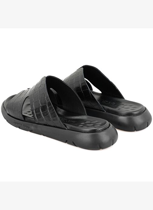 Desa Desa Fabiola Siyah Erkek Kroko Baskılı Deri Terlik Boyner'de! Siyah - 7. görsel