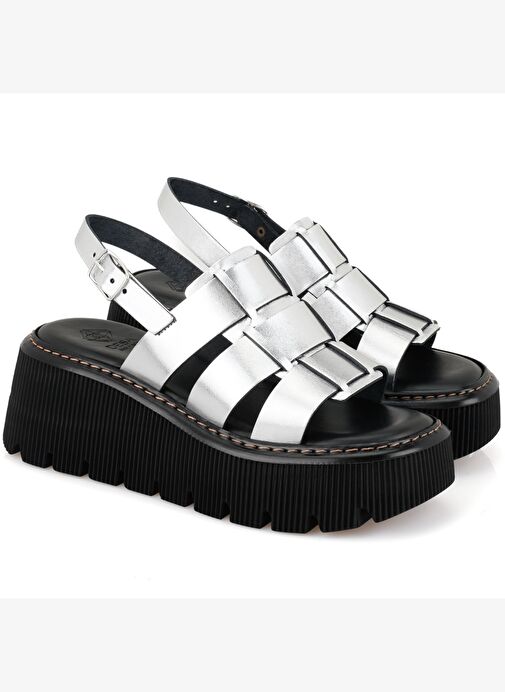 Desa Desa Kadın Gri Dolgu Tabanlı Deri Sandalet Boyner'de! Gri - 2. görsel