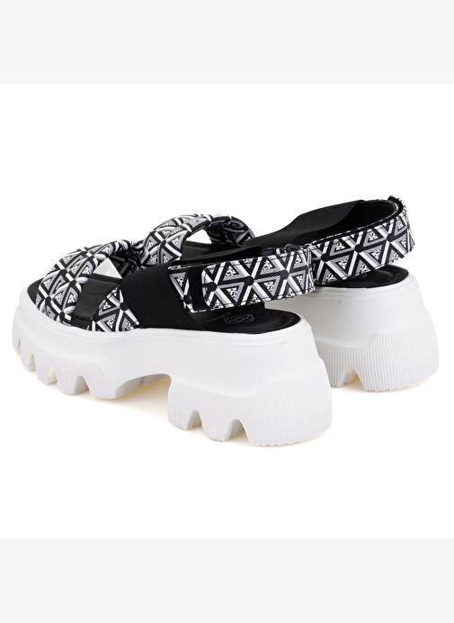 Desa Desa Kadın Siyah Monogram Desenli Dolgu Topuklu Sandalet Boyner'de! Siyah - 6. görsel