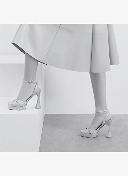 Desa Desa Kırmızı Kadın Platin Platform Topuklu Abiye Sandalet Boyner'de! Kırmızı - 7. görsel