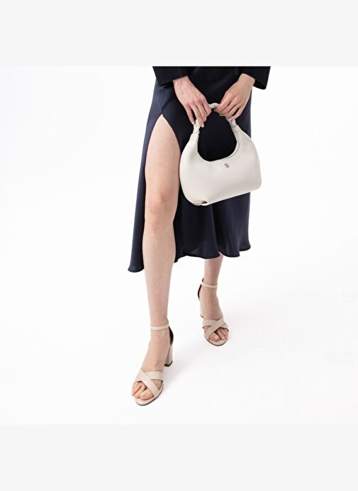 Hillary Bej Kadın Ayarlanabilir Tokalı Topuklu DesaComfort Deri Sandalet - Görsel 2