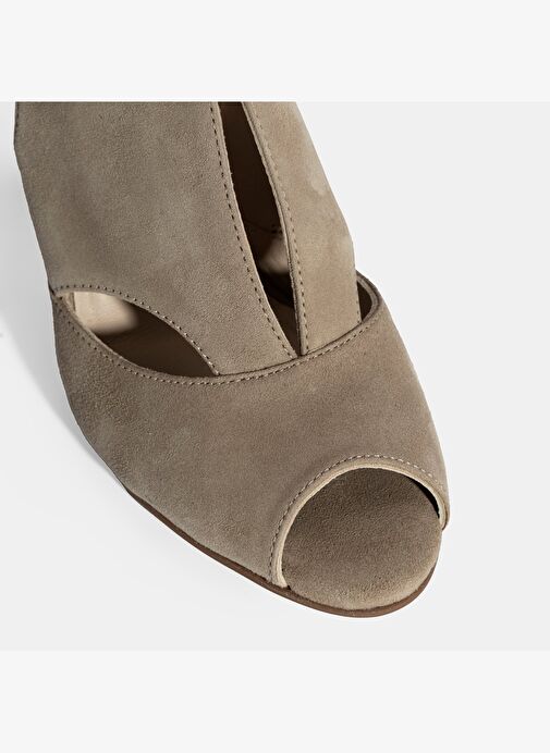 Ursula Bej Kadın Topuklu DesaComfort Süet Sandalet - Görsel 7