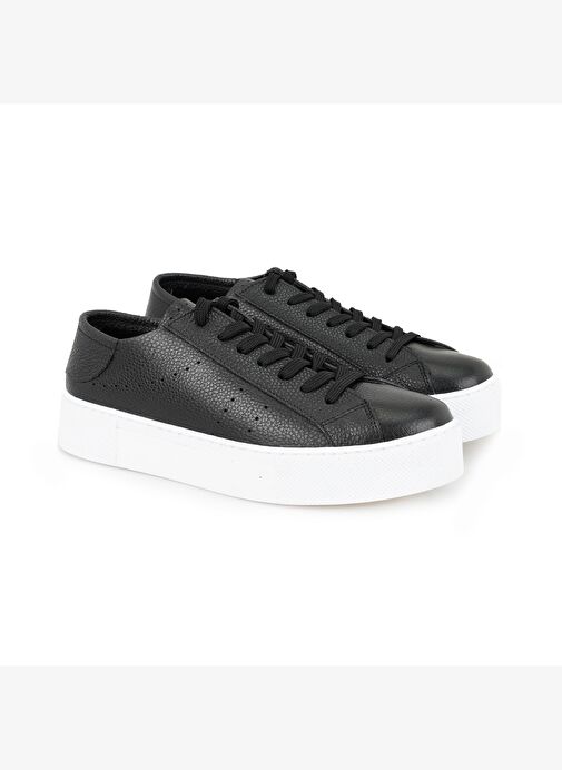 Kadın Siyah Deri Spor Ayakkabı - Görsel 3