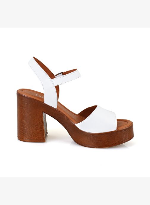 Kadın Beyaz Ayarlanabilir Tokalı Topuklu Deri Sandalet - Görsel 3